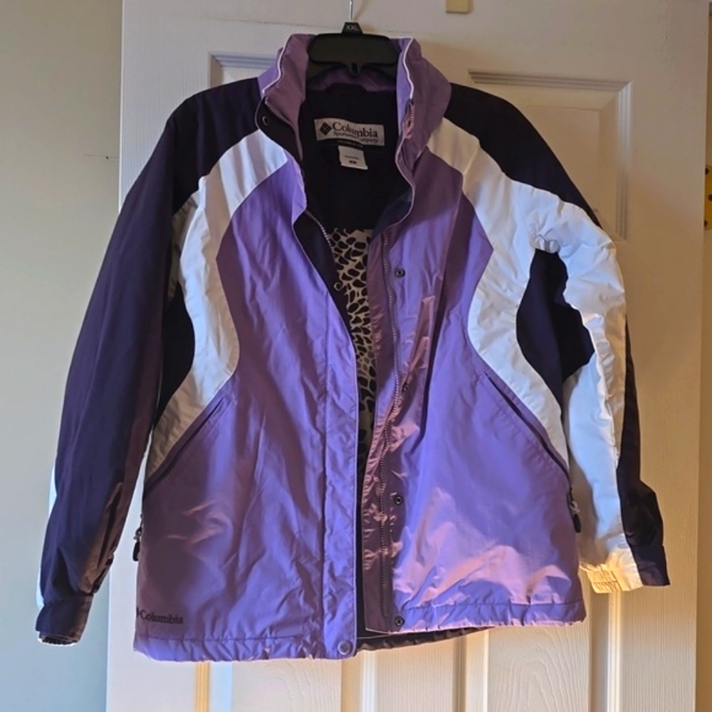 Women's Columbia Sportswear jacket - size M